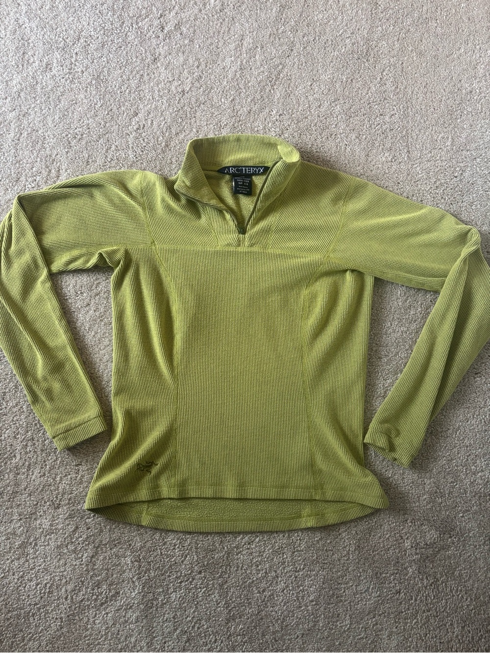Vintage Arc'teryx Women's Lime Green Quarter Zip